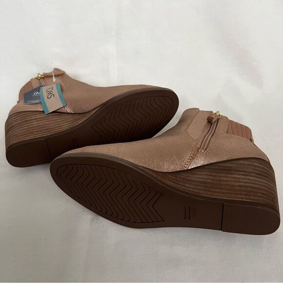 TOMS "Sadie" Rose Gold Metallic Leather Shoes Booties 6.5 - Picture 6 of 8
